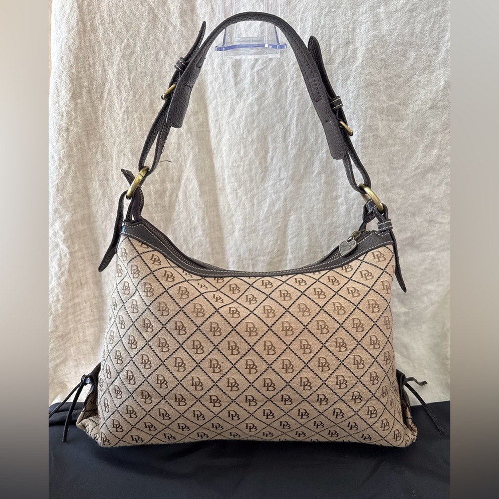Dooney & Bourke Beige and Brown Shoulder Bag - Picture 3 of 10